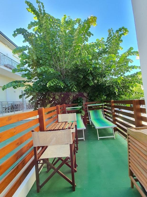 B&B Airone Cervia - Camere E Appartamenti Bagian luar foto
