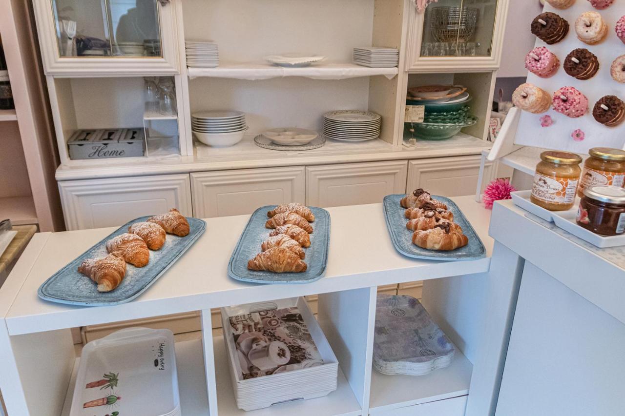 B&B Airone Cervia - Camere E Appartamenti Bagian luar foto