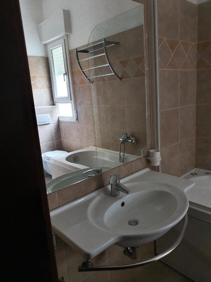 B&B Airone Cervia - Camere E Appartamenti Bagian luar foto